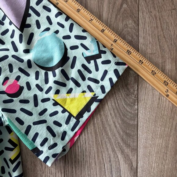 Retro 80s 90s Geometric Pattern Short Sleeve Button Down Shirt - Picture 7 of 10